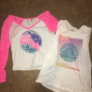 2 Roxy Tops